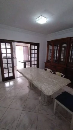 Imagem Sobrado com 3 dormitórios para alugar, 350 m² por R$ 3.150,00/mês - Parque Marajoara - Santo André/SP