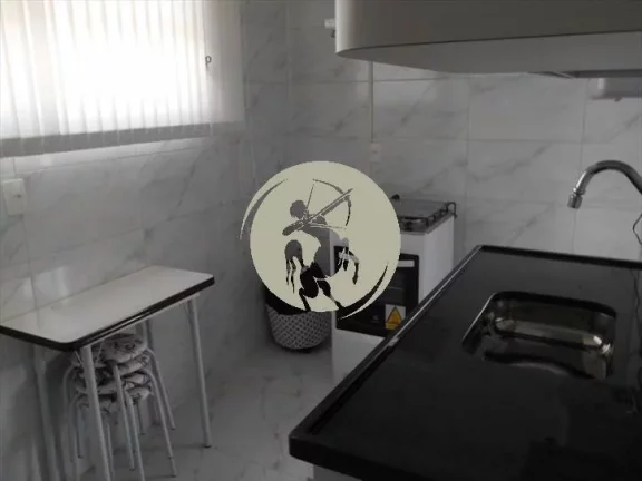 Imagem EXCELENTE TOTALMENTE REFORMADO E MOBILIADO, SEM GARAGEM MAS TEM PARA ALUGAR NO PRÉDIO