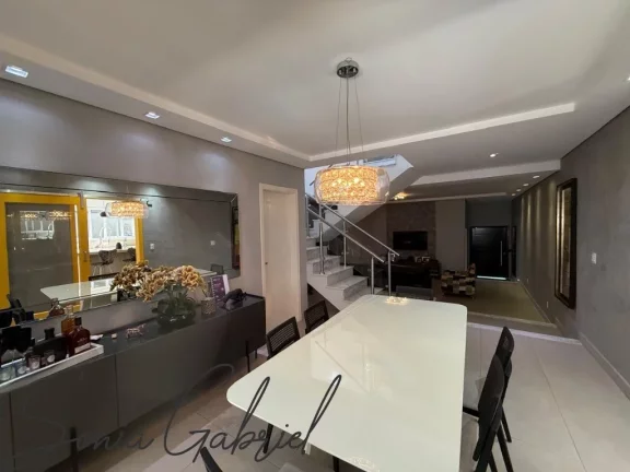 Imagem Casa de alto padrão em condomínio à venda em Vinhedo-SP, Loteamento Recanto dos Paturis: 3 quartos, 3 suítes, 3 salas, 4 banheiros, 4 vagas, 284m².