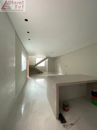 Imagem SOBRADO NOVO 03 SUITES COM PISCINA CHURRASQUEIRA NA TUPI PRAIA GRANDE SP