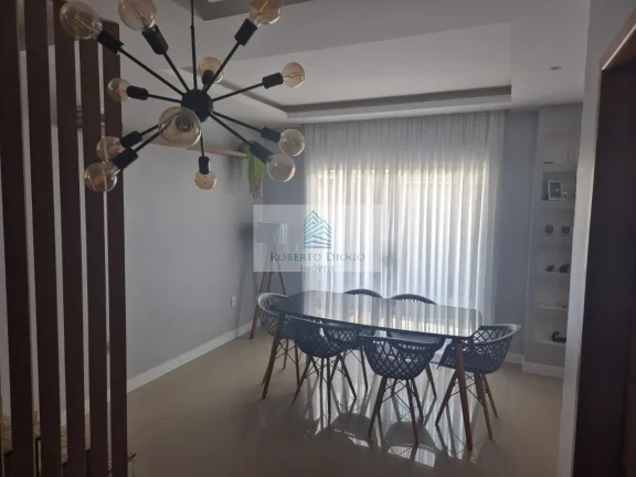 Imagem Casa em Condomínio de Luxo na Taquara, Rio de Janeiro-RJ: 3 quartos, 1 suite, 1 sala, 2 banheiros, 3 vagas de garagem, 135 m².