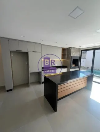Imagem Sobrado Novo Semi Mobiliado no Condomínio Araçari