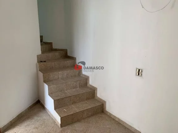 Imagem Sobrado à venda 3 Quartos, 1 Suite, 5 Vagas, Jardim São Caetano, São Caetano do Sul - SP