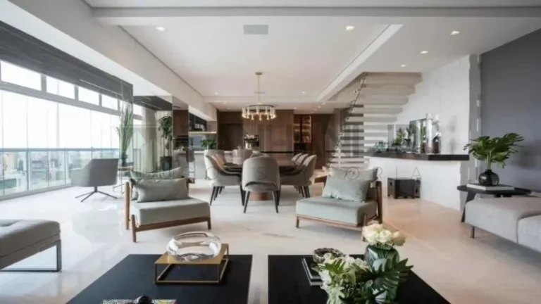Imagem Imperdível: Cobertura de Alto Padrão na Vila Nova Conceição, São Paulo-SP - 2 Quartos, 2 Suítes, 4 Salas, 4 Banheiros, 4 Vagas - 240m².