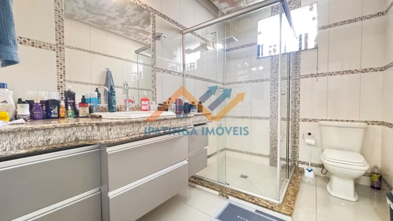 Imagem Ampla Casa com Terraço à Venda no Bairro Ideal – Ipatinga