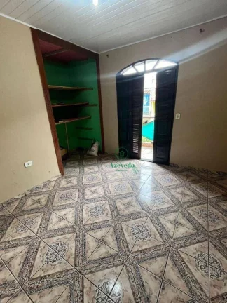 Imagem Sobrado com 3 dormitórios à venda, 222 m² por R$ 424.000,00 - Jardim Arapongas - Guarulhos/SP