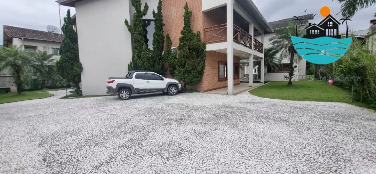 Imagem Casa para Alugar em Juquehy Temporada com, 8 suítes, 600m da praia - Acomodação 24 pessoas | Juquehy Imobiliária