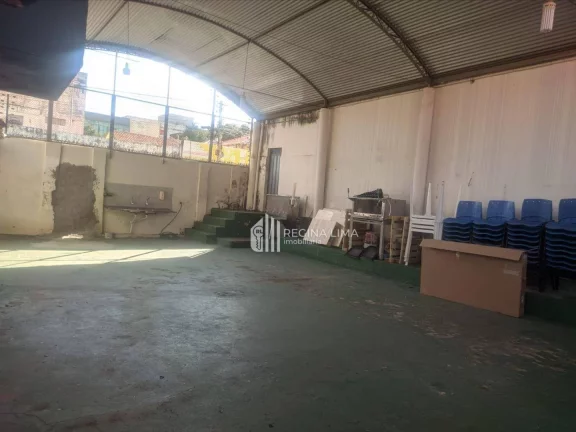 Imagem Imóvel em área comercial, no centro, próximo à Praça do FRIPISA, à venda por R$ 2.500.000,00
