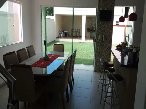 Imagem Casa Duplex 3 Quartos - À Venda - Praia do Morro Guarapari-ES.