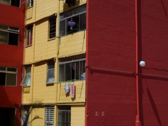 Imagem Apartamento para Venda por R$160.000,00 com 56m², 2 dormitórios, 1 vaga e 1 banheiro - Guaianases, São paulo / SP - Cód. 13393