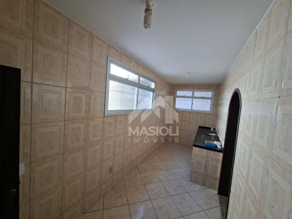 Imagem À VENDA – CASA DUPLEX com 3 quartos / 2 suítes / 2 vagas cobertas com 264 m² em via de grande circulação no Centro de Vila Velha.