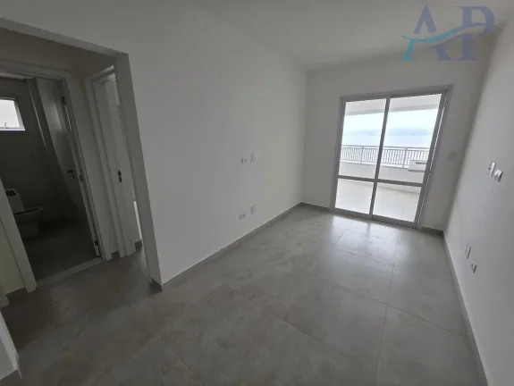 Imagem Apartamento na Guilhermina com 2 Dormitórios Frente Mar em Praia Grande