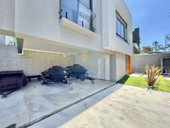 Imagem Casa em Condomínio a Venda no bairro Granja Viana - Cotia, SP