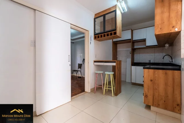 Imagem Apartamento Venda 2 Quartos, Quintal com Sol da Manhã em Perdizes