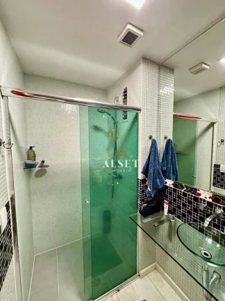 Imagem Apartamento com 2 dormitórios no Anália Franco