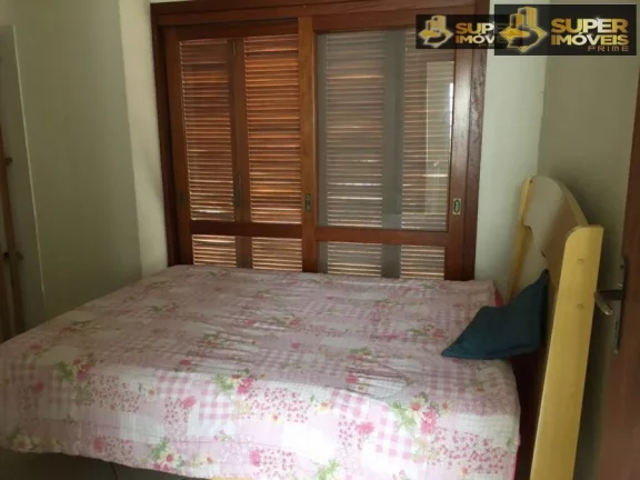 Imagem Casa Padrão para Venda em Laranjal Pelotas-RS - 2355
