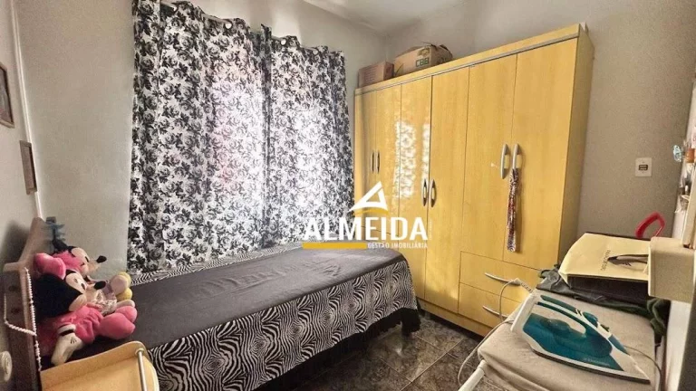Imagem Casa com 3 dormitórios à venda, 150 m² por R$ 350.000,00 - Jardim Floridiana - Rio Claro/SP