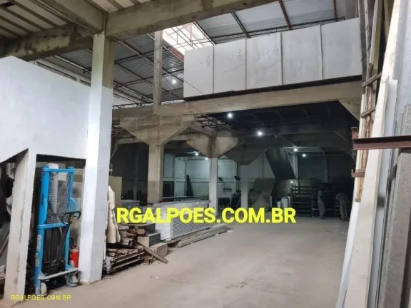 Imagem Galpão para Venda em DUQUE DE CAXIAS, Campos Elíseos, 2 banheiros