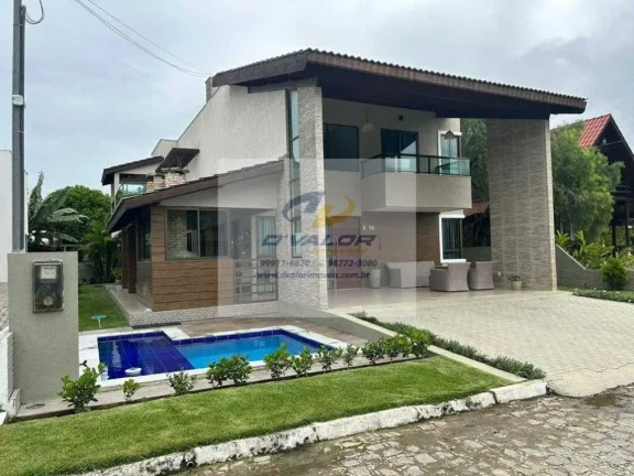 Imagem Vendo Casa Mobiliada, em Condomínio Fechado, com 300m², 5 suítes + DCE, área gourmet e 3 vagas