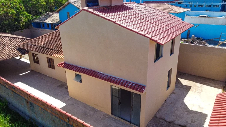 Imagem Casa com 4 dormitórios à venda, 160 m² por R$ 750.000 - Tucuns - Armação dos Búzios/RJ