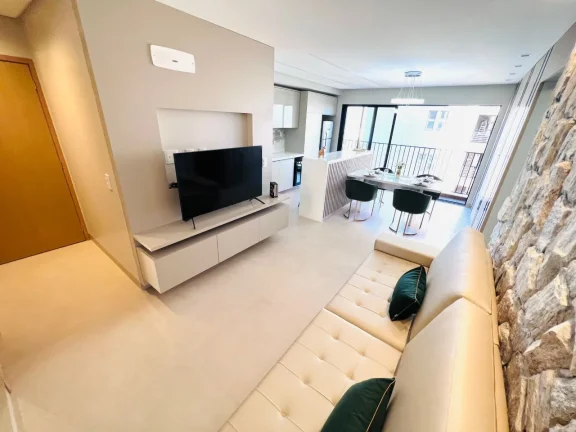 Imagem Aluguel + Taxa de Condominio + IPTU = R$7.000,00
Garantia= Seguro Fiança

Apartamento com fino acab...