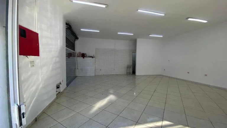 Imagem Salão Comercial de Esquina para Locação – Miolo do Ipiranga