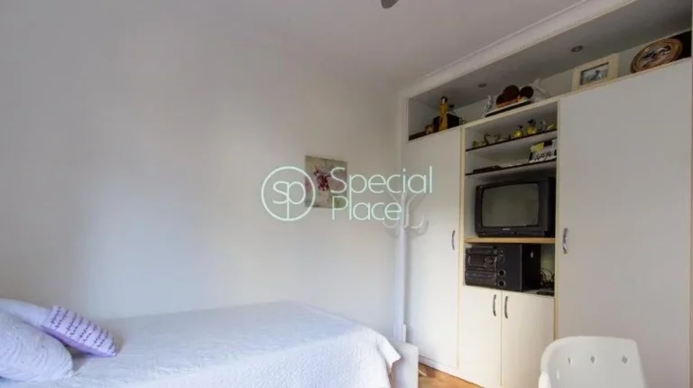Imagem Apartamento na Rua Edson, 140m², living para até 3 ambientes, 3 dormitórios sendo uma suíte e um...