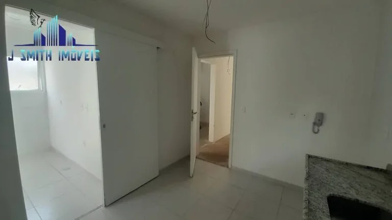 Imagem CASA 212m², ISOLADA EM CONDOMÍNIO NO JARDIM DA GLÓRIA - KM 24.