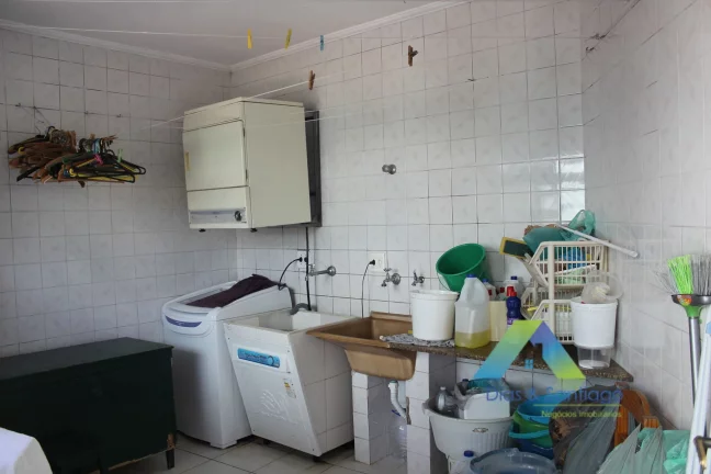 Imagem Sobrado à venda com 4 dormitórios e 4 banheiros na Vila Moraes/São Paulo!
