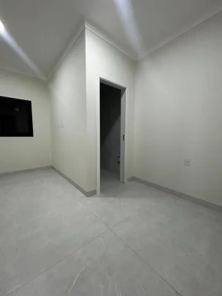 Imagem Casa de três quartos em Ingleses.