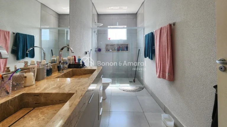 Imagem Confira essa excelente oportunidade no Residencial Mont Alcino, em Valinhos/SP. Esta linda casa cont...