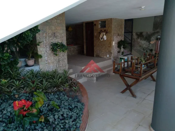 Imagem Casa à venda, 600 m² por R$ 2.400.000,00 - São Francisco - Niterói/RJ