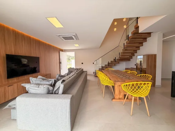 Imagem Casa para Venda em Peruíbe, Jardim Márcia, 6 dormitórios, 6 suítes, 2 banheiros, 4 vagas