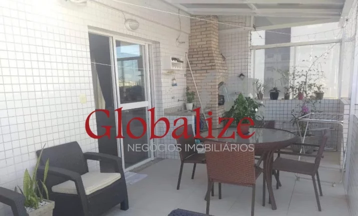 Imagem Cobertura à Venda com 169m², 3 dormitórios e 2 vagas de garagem no bairro do Boqueirão em Santos por R$ 1.300.000,00
