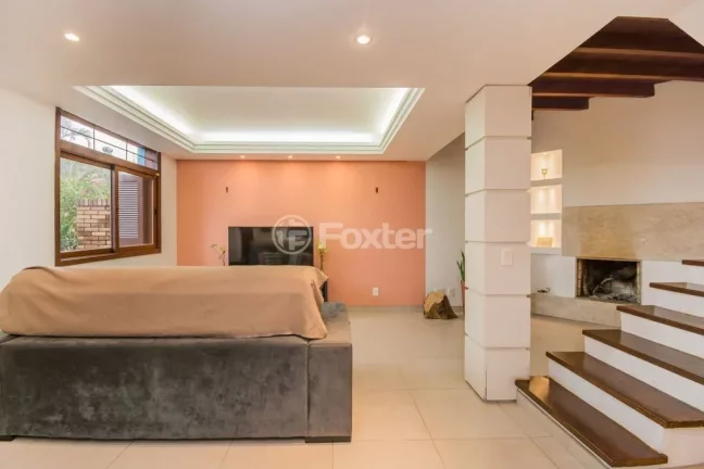 Imagem Casa em Condomínio 3 dorms à venda Avenida Vicente Monteggia, Cavalhada - Porto Alegre