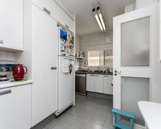 Imagem Apartamento na Vila Madalena com 03 suí­tes e 04 vagas, 205m²