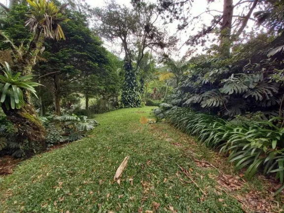 Imagem Casa para Venda em Teresópolis / RJ no bairro Cascata dos Amores