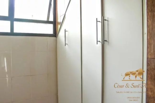 Imagem Apartamento com 3 dormitórios à venda no Capivari em Campos do Jordão/SP