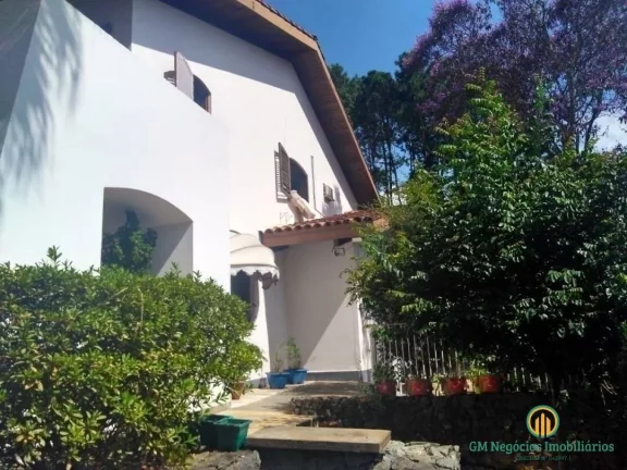 Imagem Casa com 5 suítes amplas, em Vila Fechada segurança 24h