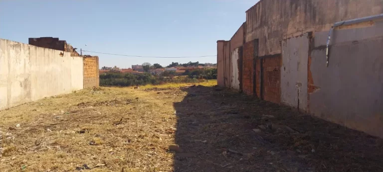 Imagem Terreno residencial para venda em Jardim Brasil, 260m2