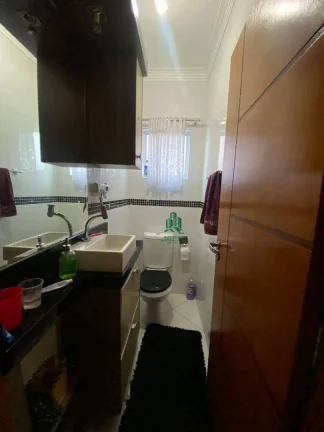 Imagem Sobrado com 3 dormitórios à venda, 200 m² por R$ 890.000,00 - Parque Flamengo - Guarulhos/SP