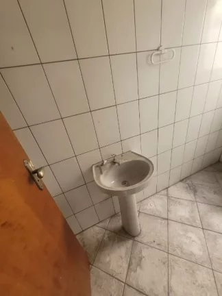Imagem Sala para alugar, 35 m² por R$ 735,00/mês - Vila Lúcia - Poá/SP