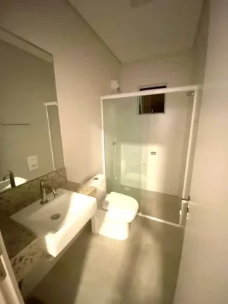 Imagem Apartamento mobiliado com 2 suítes e 2 vagas de garagem em Morretes, Itapema/SC