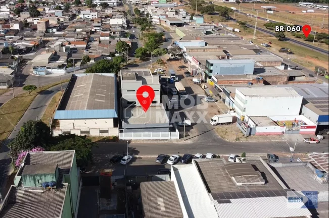 Imagem Prédio inteiro com 02 lojas em Samambaia Sul por R$ 850k