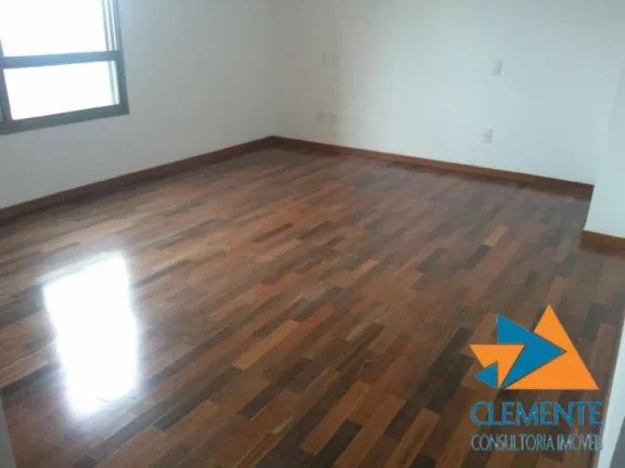 Imagem Ótima Oportunidade! 222 M² O ÚNICO PRIVETE CONDOMÍNIO-SEGURO