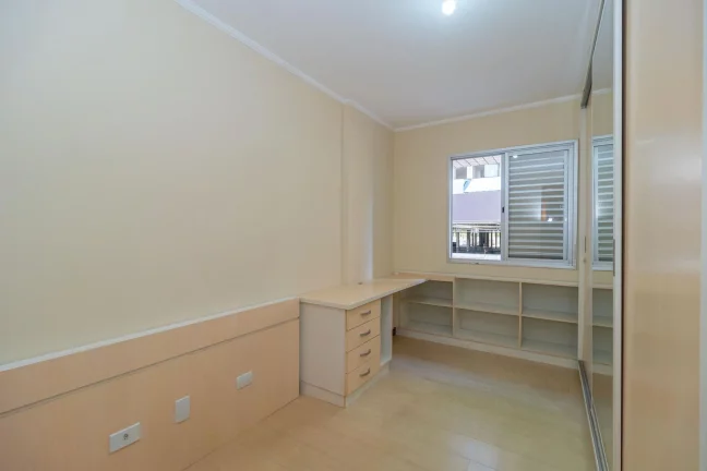 Imagem Apartamento de 3 quartos no bairro Campina do Siqueira
