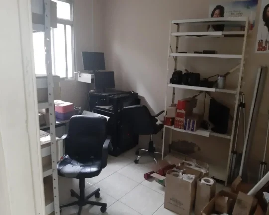 Imagem Salão Comercial para Venda em SÃO JOÃO DE MERITI, Vilar Dos Teles, 4 banheiros