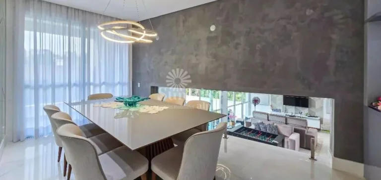 Imagem Casa à Venda de Esquina em Alphaville | 550m² - 4 suítes | R$5.500.000 - Alpha Conde (próx. Padaria Quinta do Marquês)