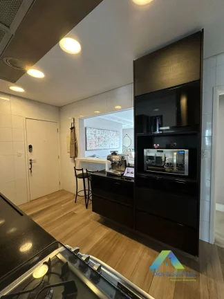 Imagem Apartamento em Moema com 03 quartos 114m²