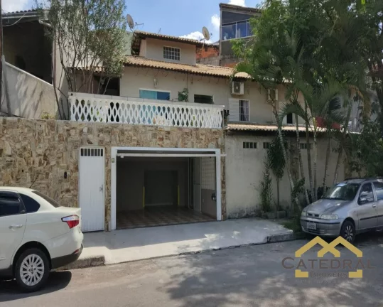Imagem Casa de rua no Bairro Cidade Jardim com 3 quartos sendo 1 suíte, garagem fechada!
